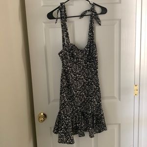 XS Sabo Skirt black and white dress